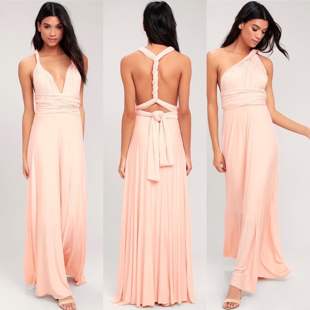 Lulu’s NWT Tricks Of The Trade Blush Maxi Dress